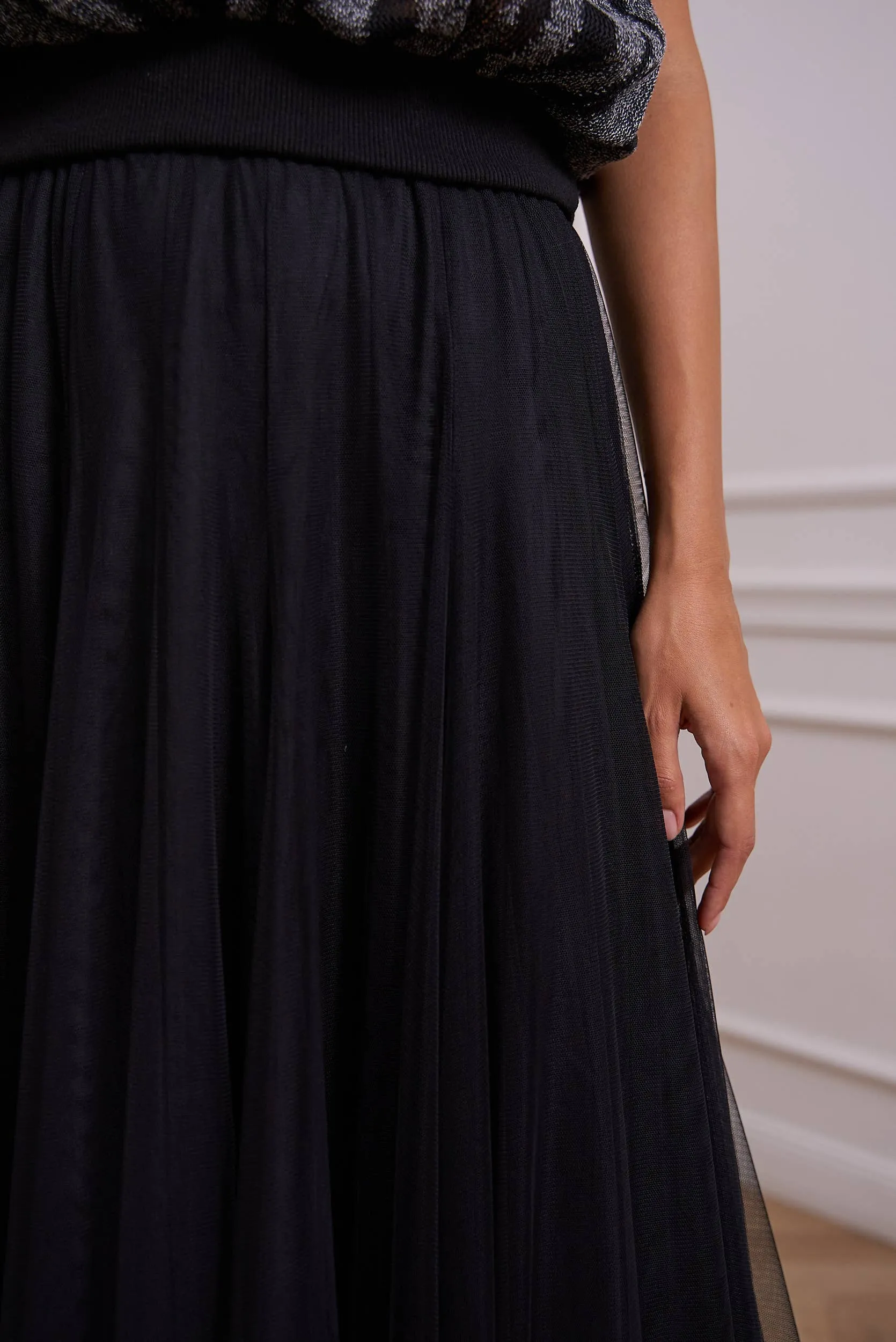 Ambre Slim Fit Tulle Skirt