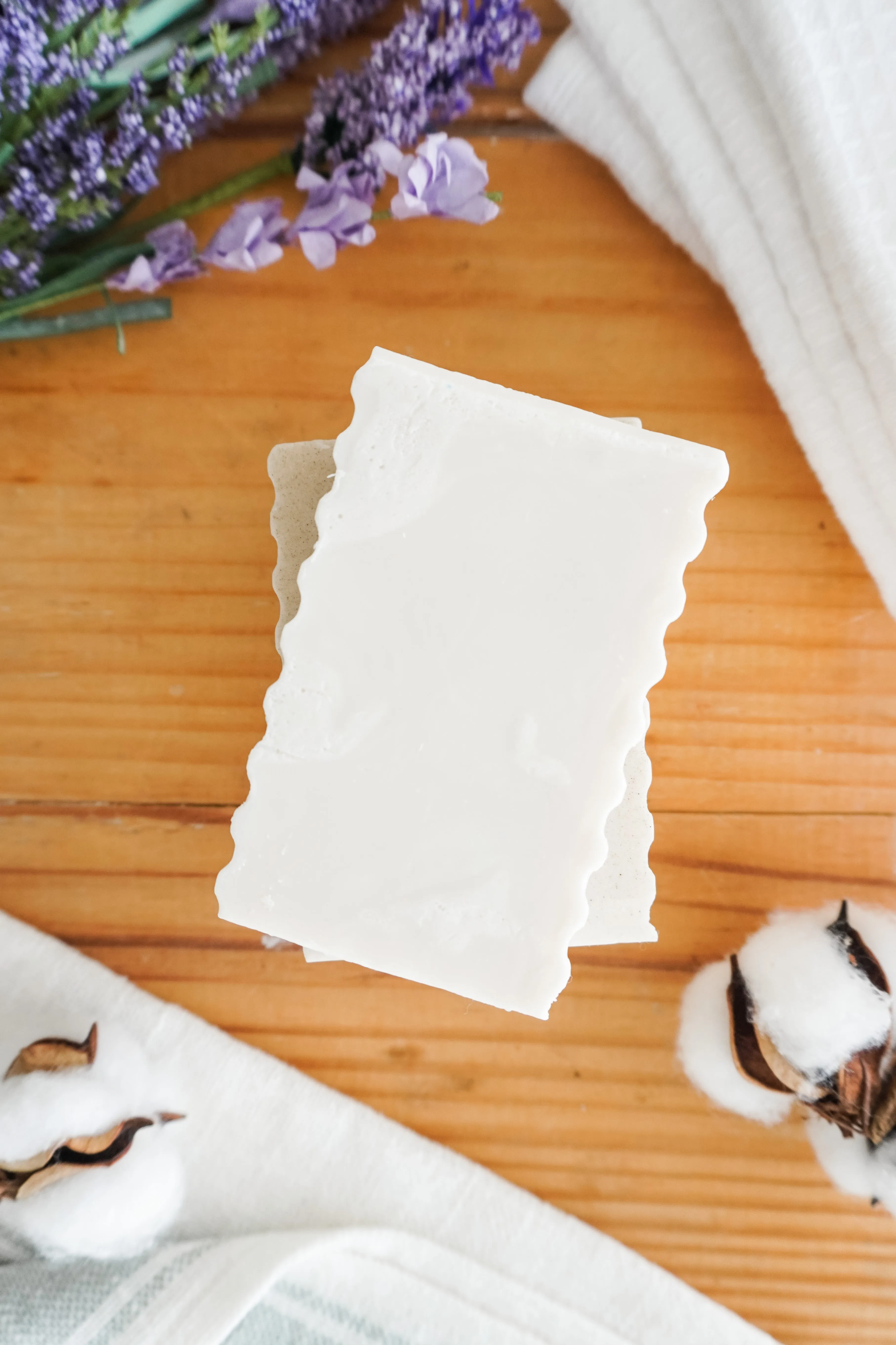 fresh linen soap | lavender, eucalyptus, sandalwood & jasmine
