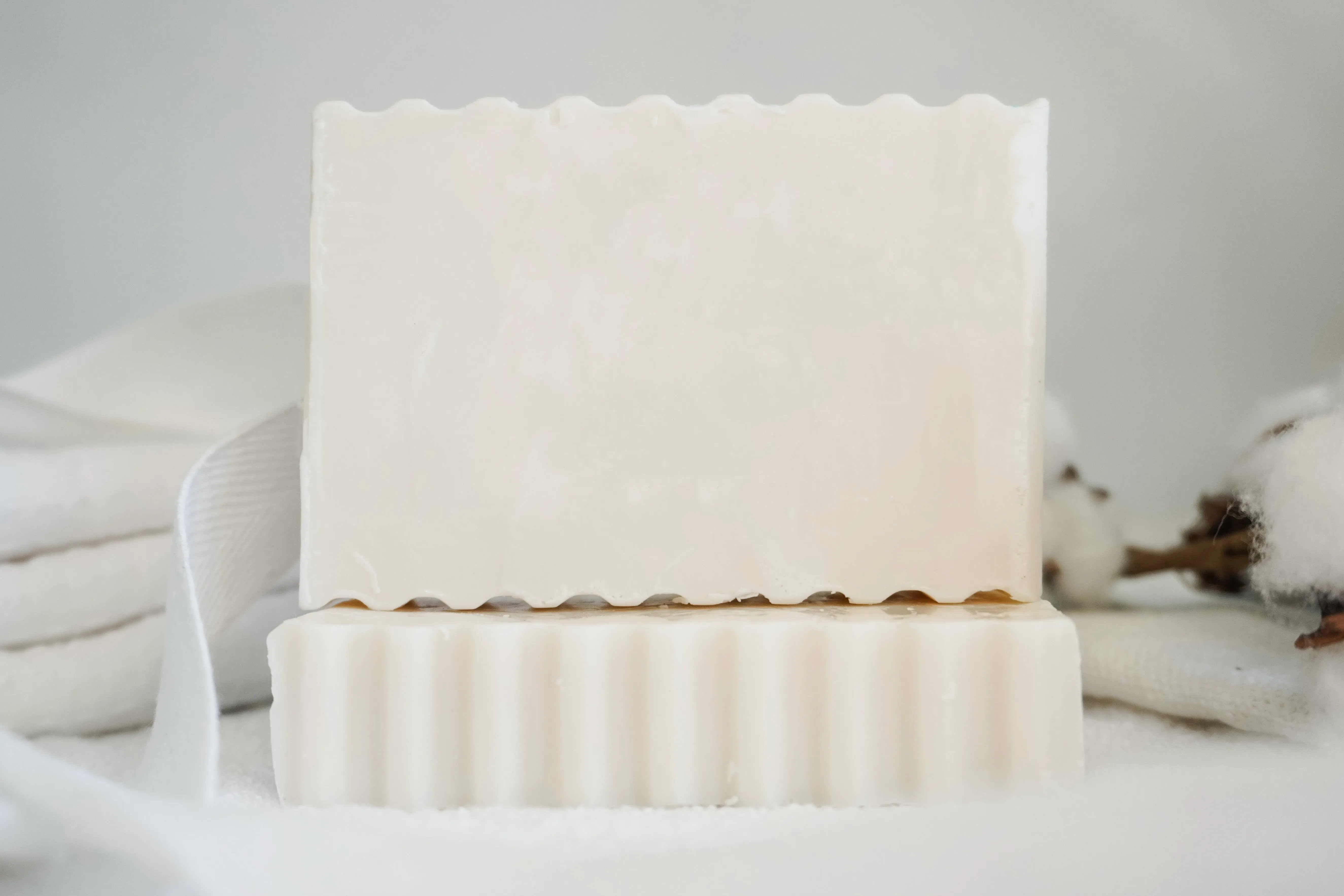 fresh linen soap | lavender, eucalyptus, sandalwood & jasmine