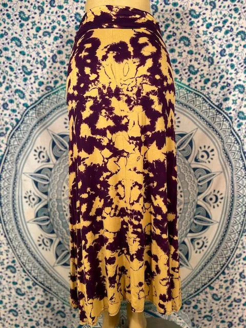 Large SheMakesShirts Long Skirt #3 (Reverse)