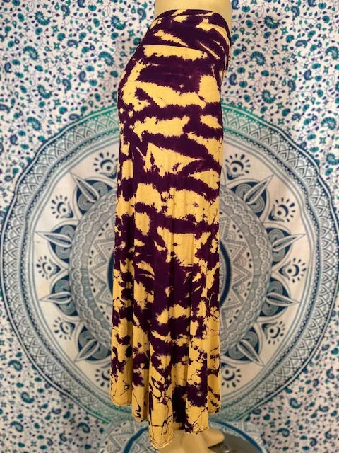 Large SheMakesShirts Long Skirt #3 (Reverse)