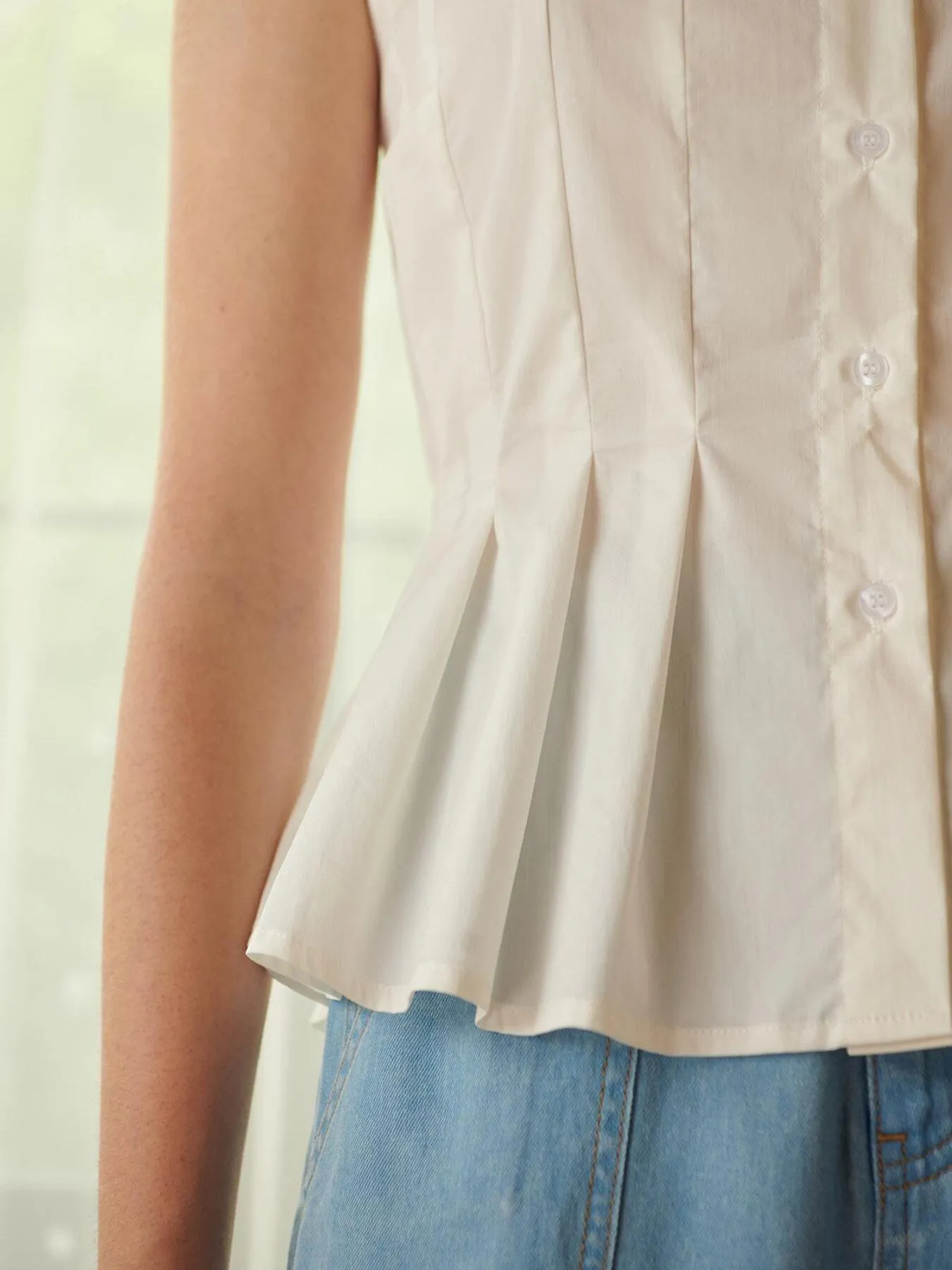 Plicated Ruffle Hem Straps Top